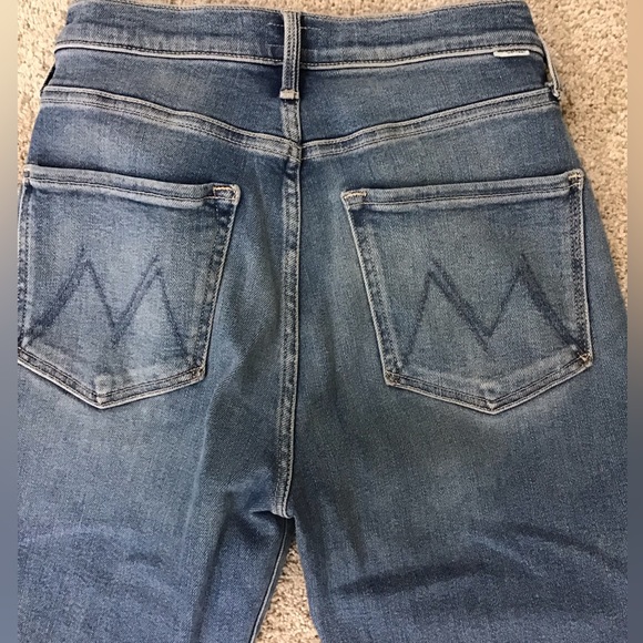 MOTHER The Tripper High Waist Ankle Fray Jeans | Size 26 - Picture 10 of 14